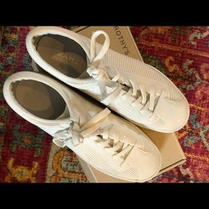 Rothy’s lace up sneakers
